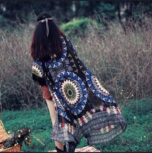 Boho Chic Kimono Fringe Coverup Cardigan - Picture 2 of 2